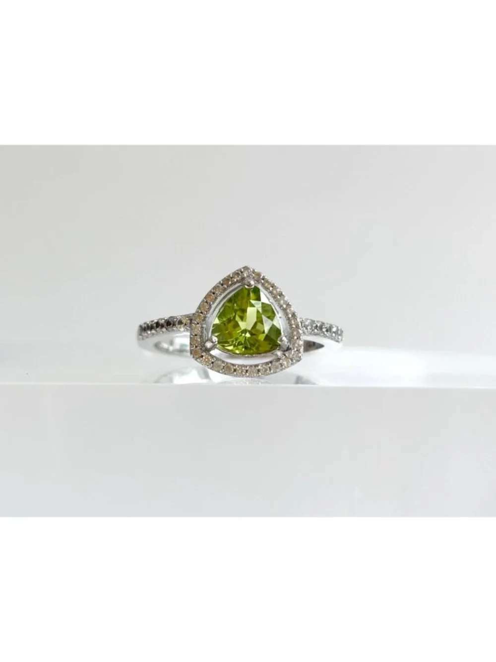 Trillion Cut Peridot Gemstone Halo CZ Sterling Silver 925 Vintage Ring - sz 8